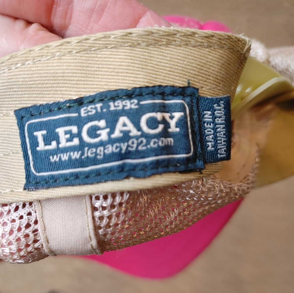 LEGACY FLAMINGO DIVERS TURKS & CAICOS ISLANDS TRUCKER HAT, HOT PINK - Picture 7 of 7